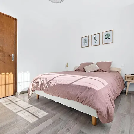 Апартаменты Cosy Au Coeur Historique